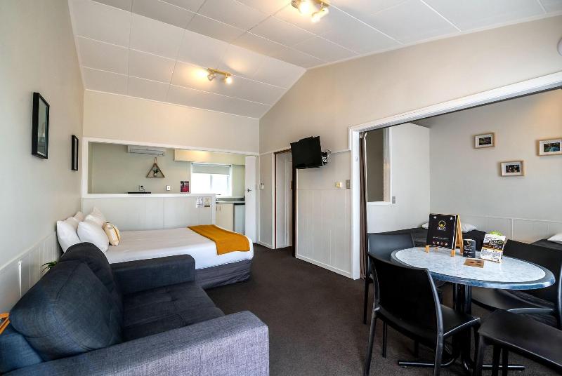 Aura Accommodation image