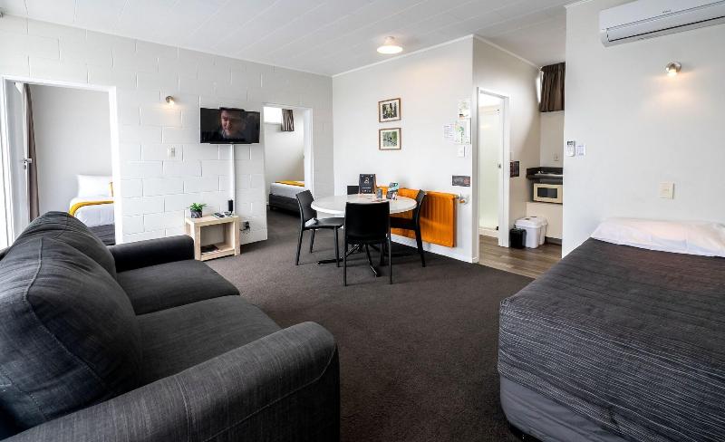 Aura Accommodation image