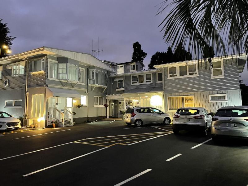 Asure Harbour View Motel
