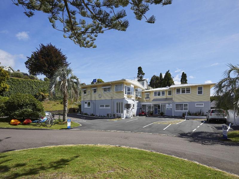 Asure Harbour View Motel