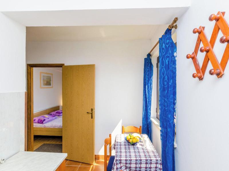 Apartments & Rooms Mihajica image