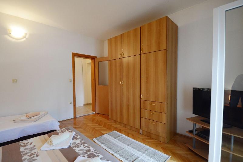 Apartments Ante image