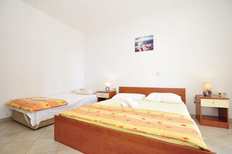 Apartments Ante image