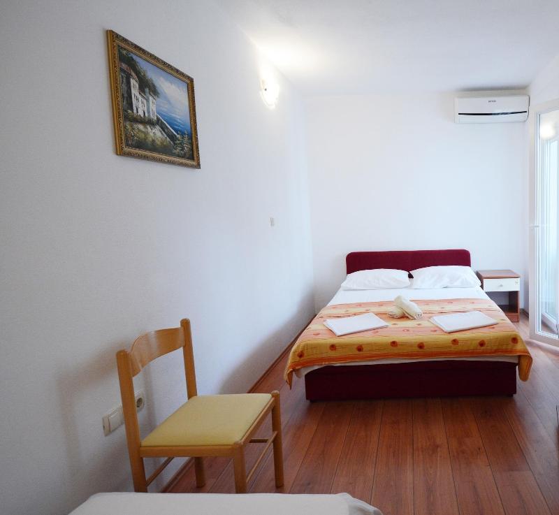 Apartments Ante image