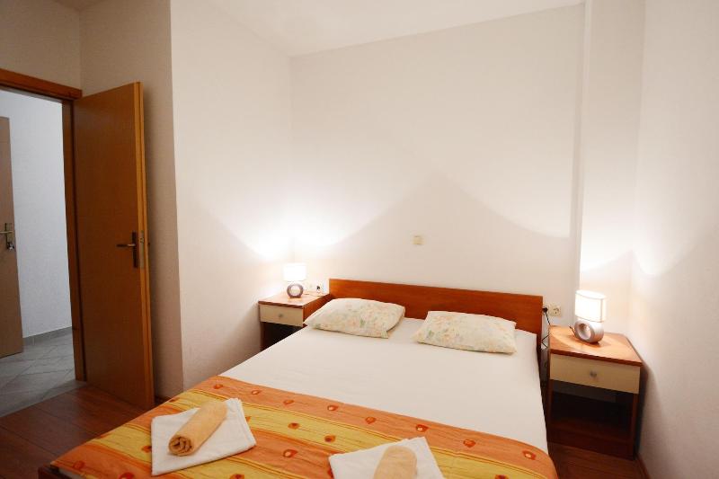 Apartments Ante image