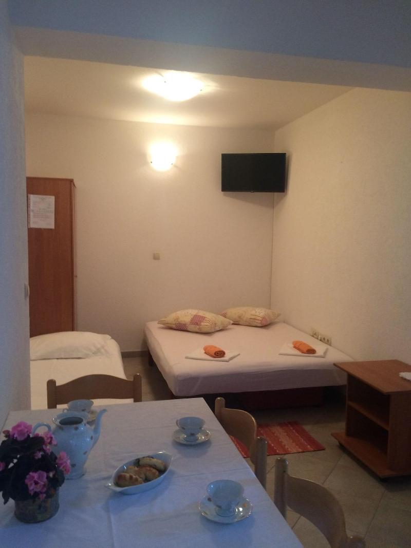 Apartments Ante image