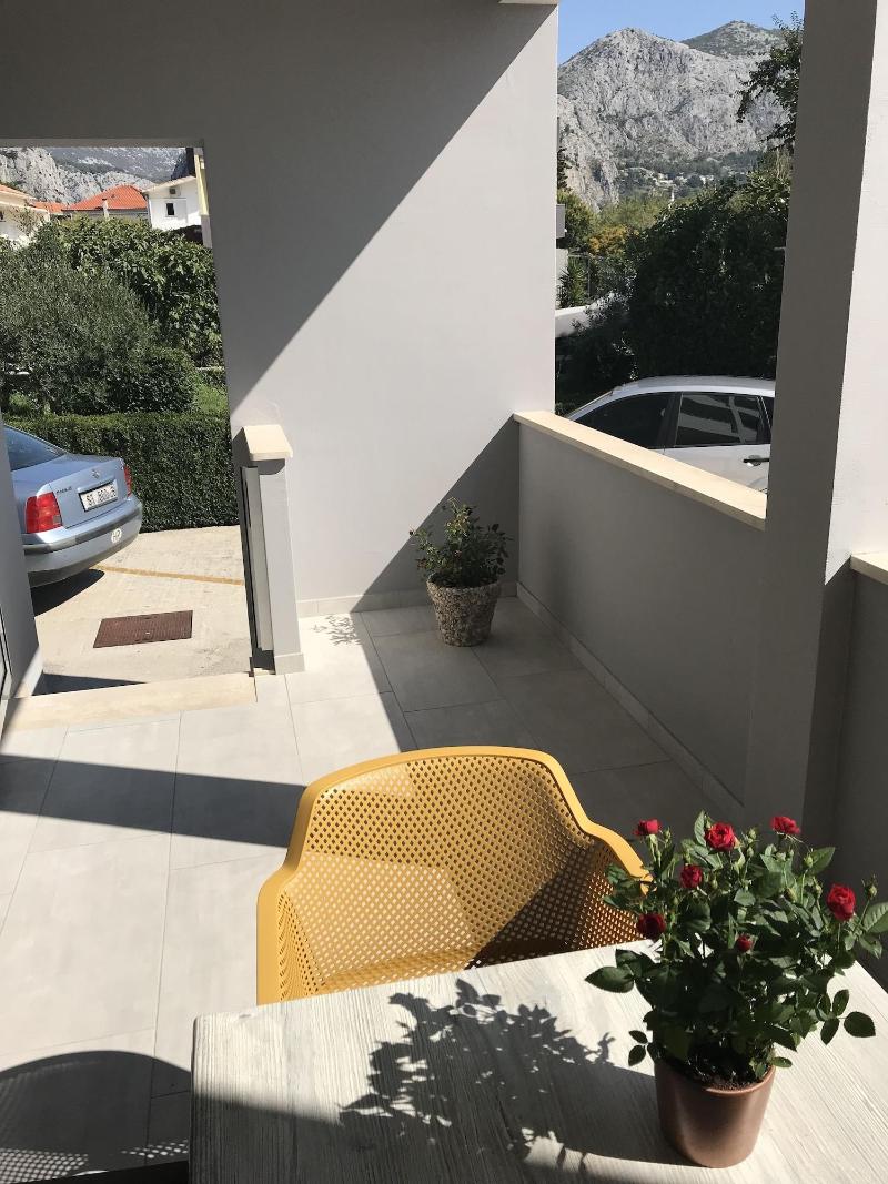 Apartments Ante image