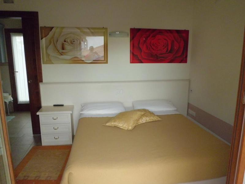 Sweet Home image