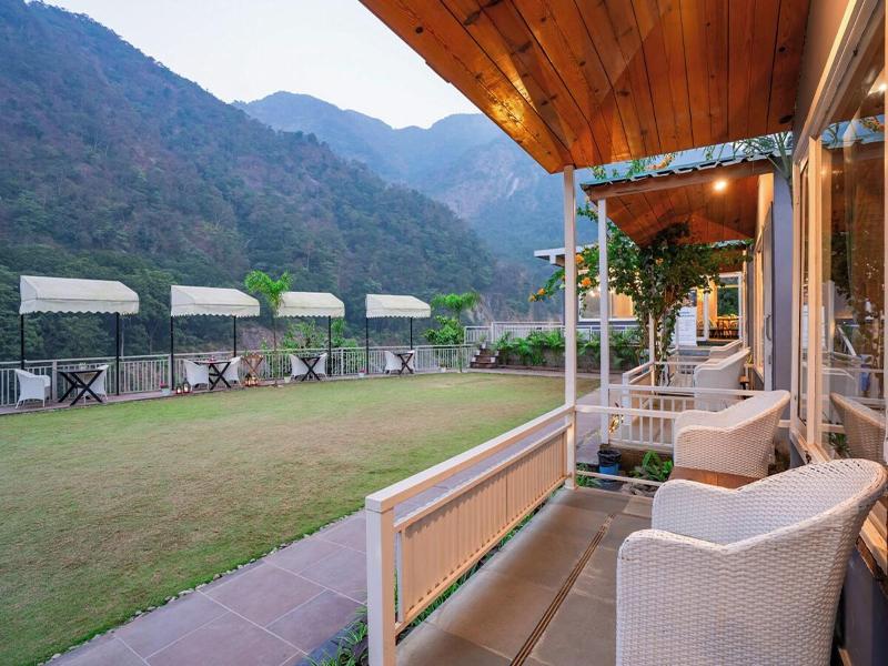 Moustache Rishikesh image