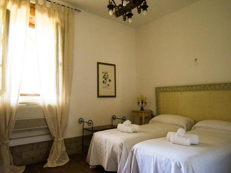 Tenuta Col Di Sasso image