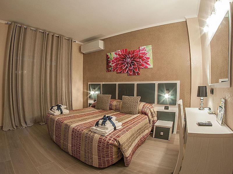 Albis Rooms Guest House image