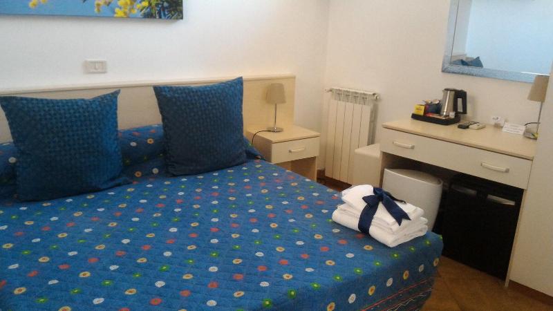 Albis Rooms Guest House image
