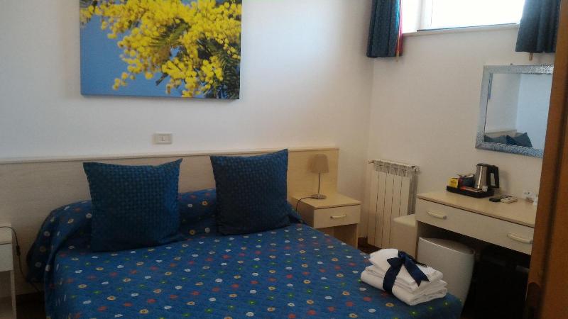 Albis Rooms Guest House image