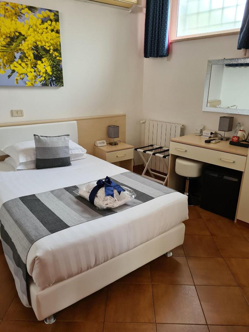 Albis Rooms Guest House image