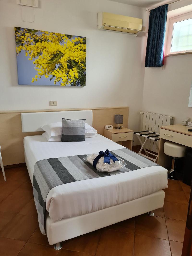 Albis Rooms Guest House image