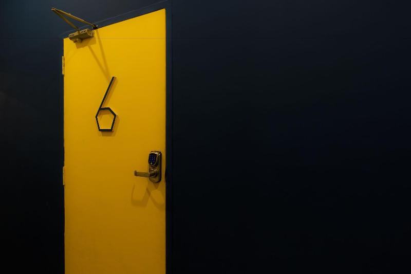 Locomo Hostel - Mumbai Airport image