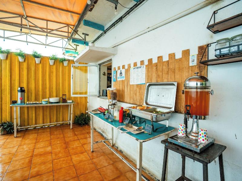 Locomo Hostel - Mumbai Airport image