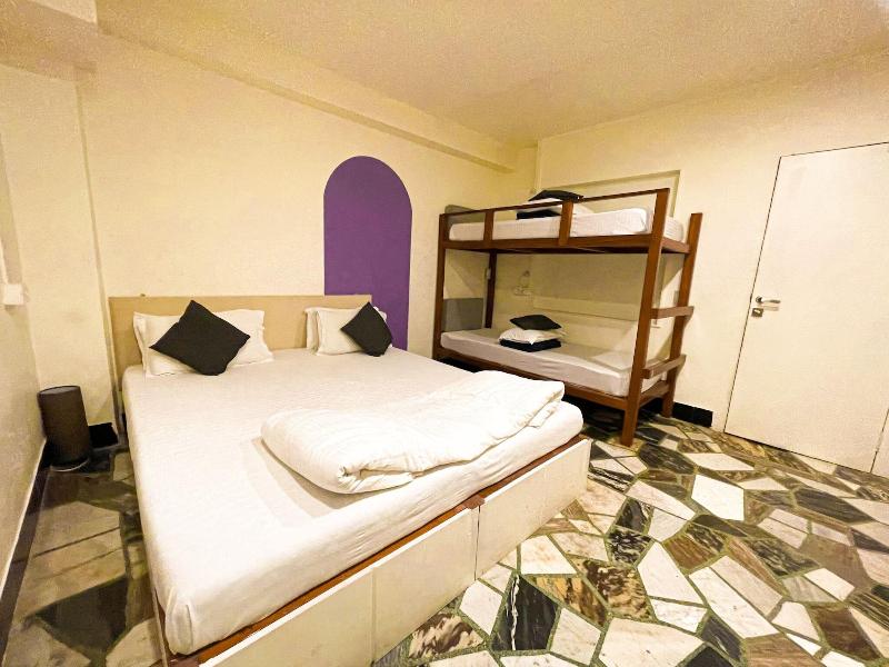Locomo Hostel - Mumbai Airport image
