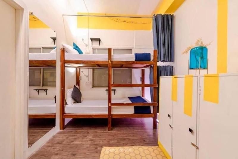 Locomo Hostel - Mumbai Airport image