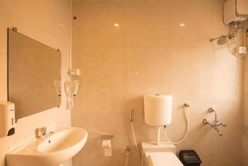 Locomo Hostel - Mumbai Airport image