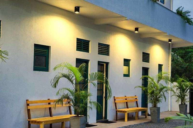 Colombo Beach Hostel image