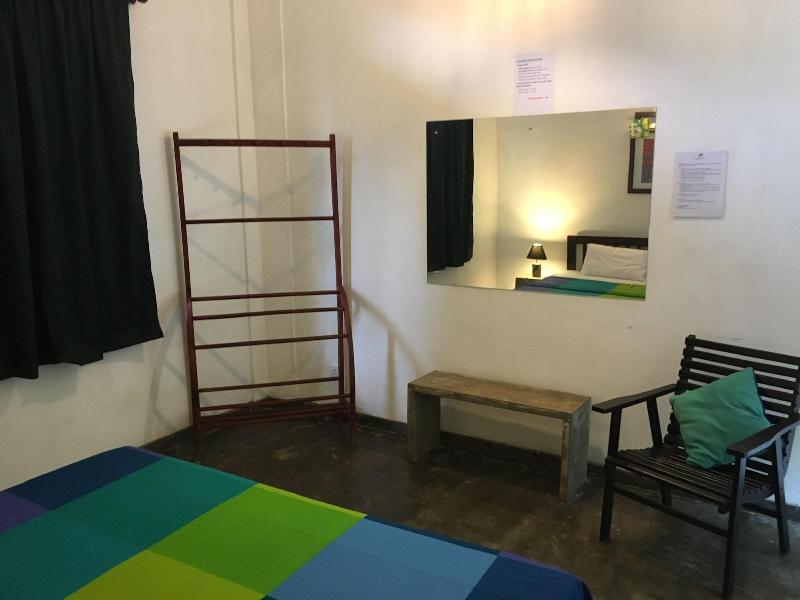 Colombo Beach Hostel image