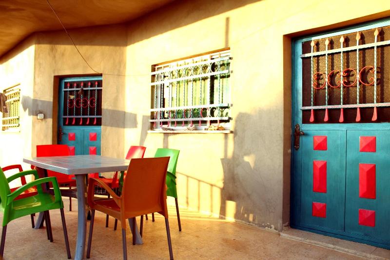 Bedouin Pink Ecohouse image