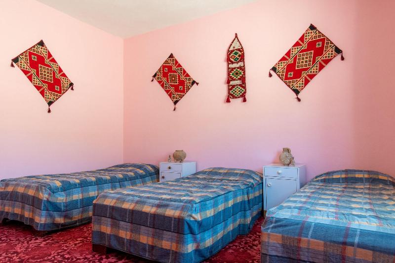 Bedouin Pink Ecohouse image