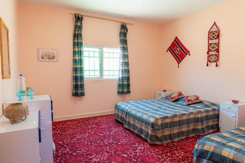 Bedouin Pink Ecohouse image
