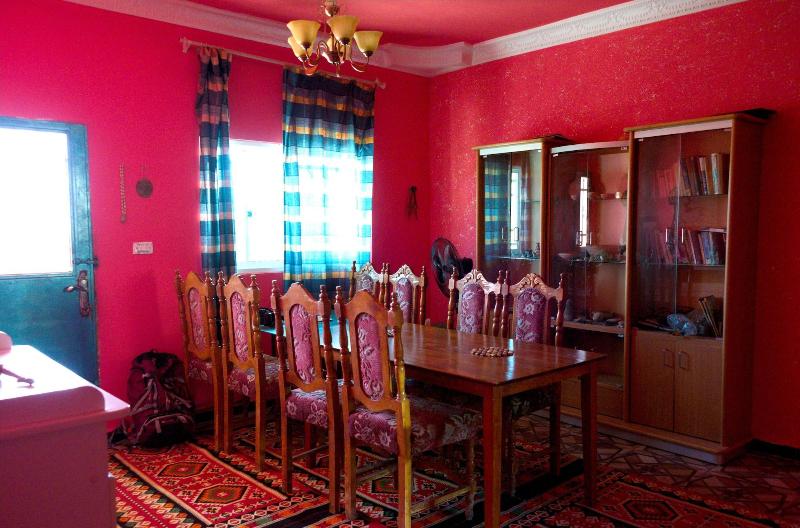 Bedouin Pink Ecohouse image