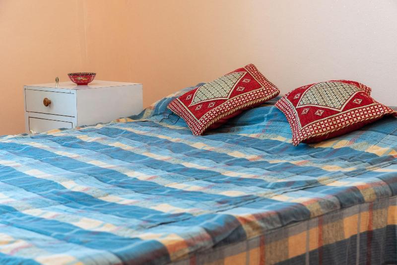 Bedouin Pink Ecohouse image