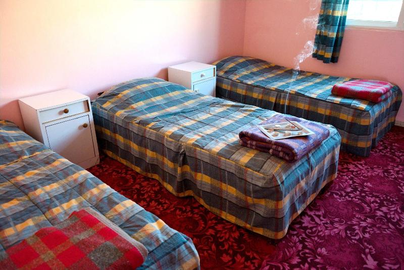 Bedouin Pink Ecohouse image