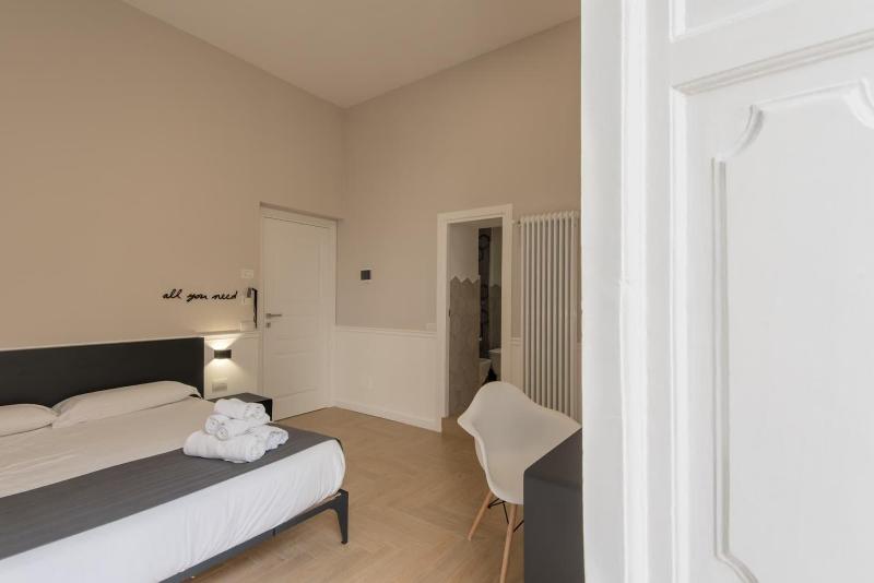 Dante Boutique Rooms image