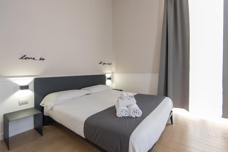Dante Boutique Rooms image