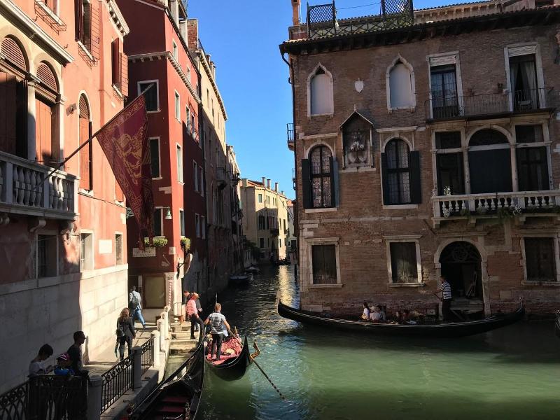 Luxury Venetian Rooms image