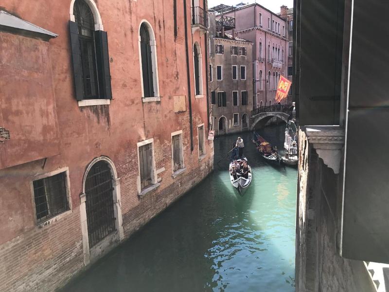 Luxury Venetian Rooms image