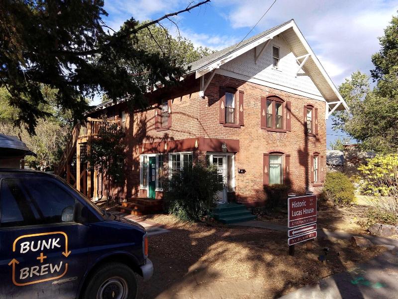 Bunk & Brew Historic Lucas House image