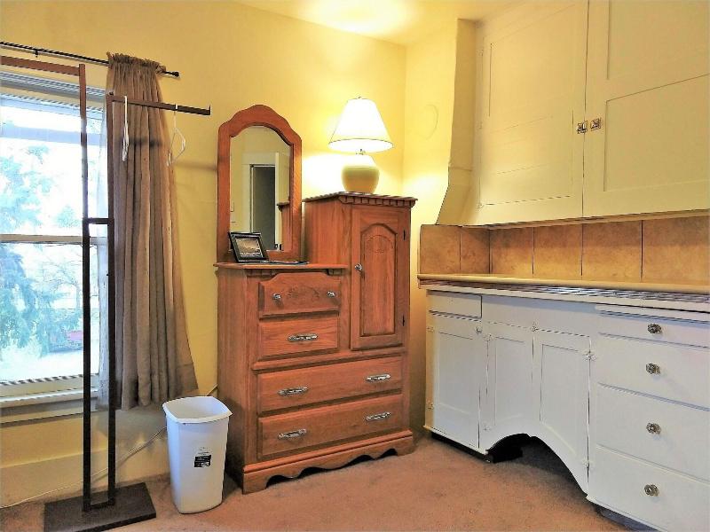 Bunk & Brew Historic Lucas House image