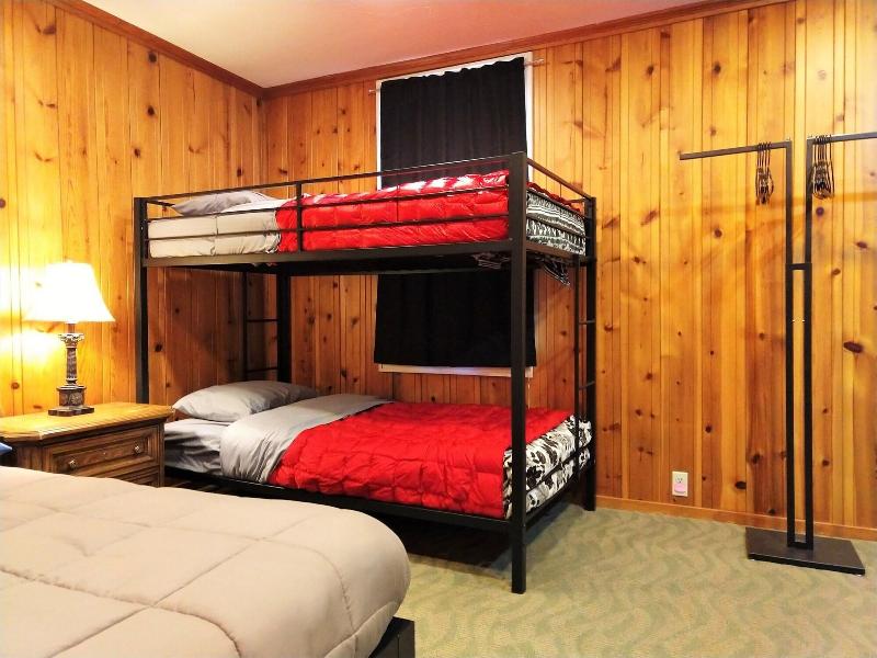 Bunk & Brew Historic Lucas House image