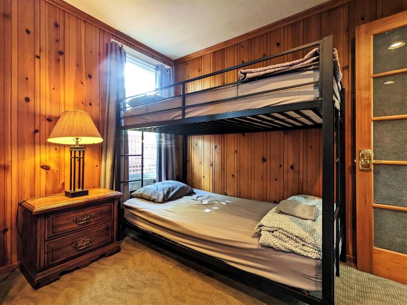 Bunk & Brew Historic Lucas House image