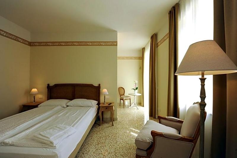 La Villa Degli Orti image
