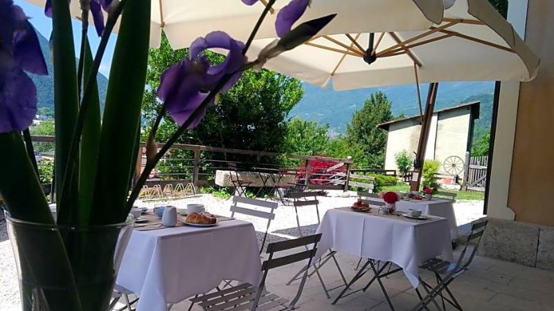 La Villa Degli Orti image
