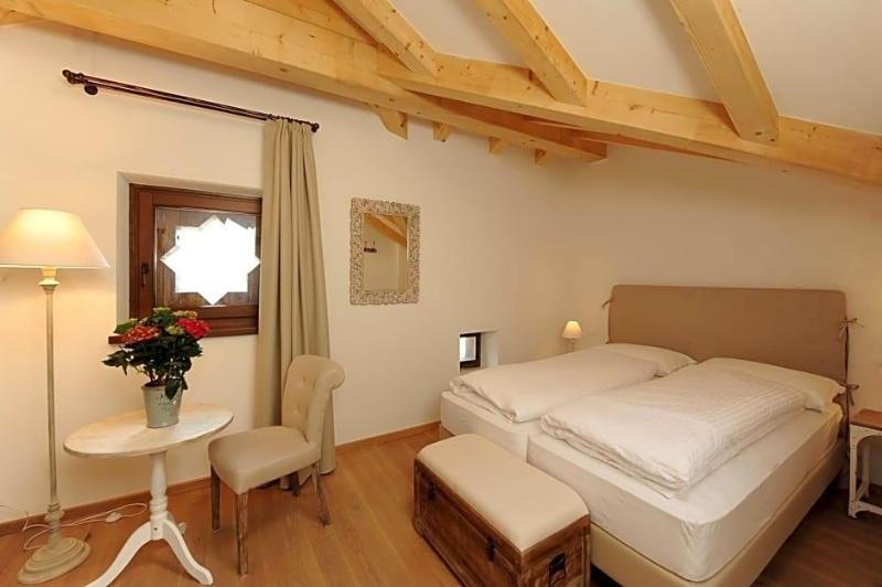 La Villa Degli Orti image