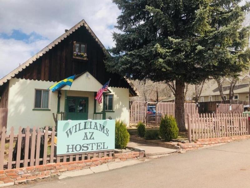 Williams Az Hostel — exterior view