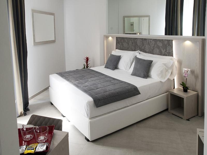 Merulana Holidays image