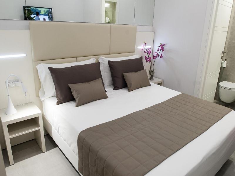 Merulana Holidays image