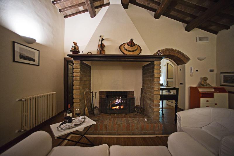 La Vittoria 10 - La Soglia della Val d'Orcia image