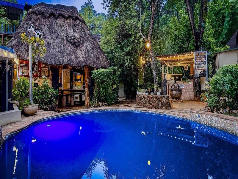 Victoria Falls Backpackers image