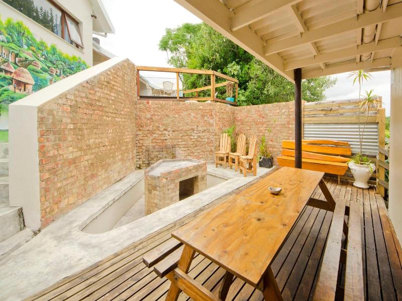 Island Vibe Knysna Hostel