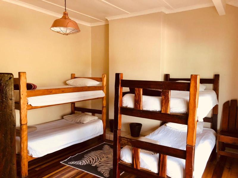 Island Vibe Knysna Hostel